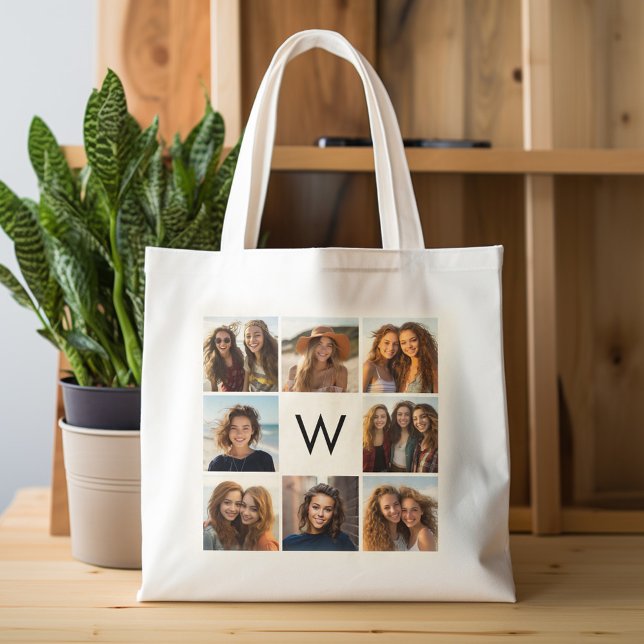 8 Photo Collage Anpassningsbar Monogram Black and  Tygkasse (Personalized tote bag with photos and monogram)