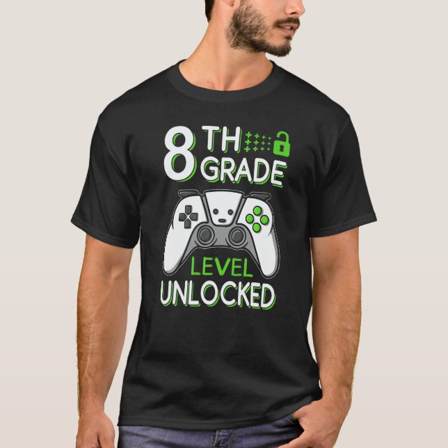 8th Grade Level Unlocked VideoGame Gamer Back to S T Shirt (Framsida)