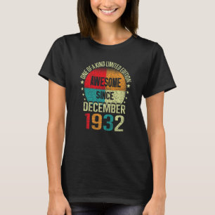 90 år Fantastisk sedan december 1932 Vintage 90:e T Shirt