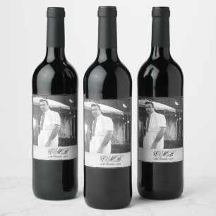 90:e Elegant Foto Monogram Black White Vinflaska Etikett