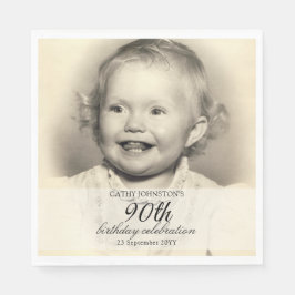 90:e födelsedag med minimalistiskt foto pappersservett