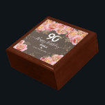 90:e födelsedag Troden Jewelry Keepsakbox Minnesask<br><div class="desc">90 Grattis på födelsedagen-Personligens årskudde. Lätt att justera. All text kan justeras om det behövs.</div>