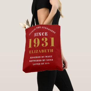 90:e födelsedagen Born 1931 Personlig Elegant Red Tygkasse