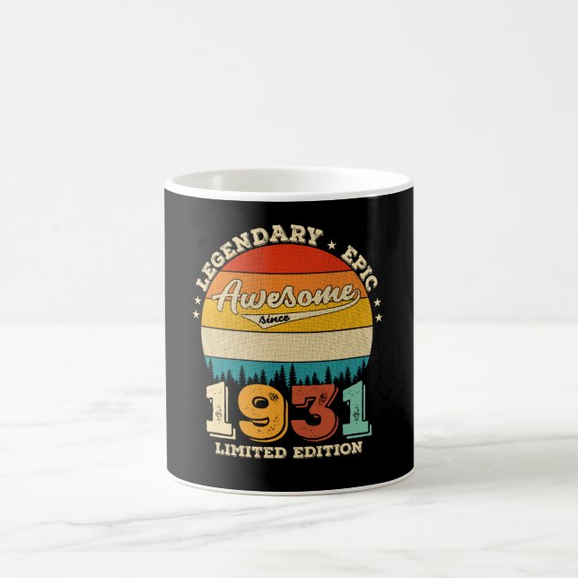 94-åriga dagars Retro-Fantastisk 94:e födelsedagsp Kaffemugg (Center)