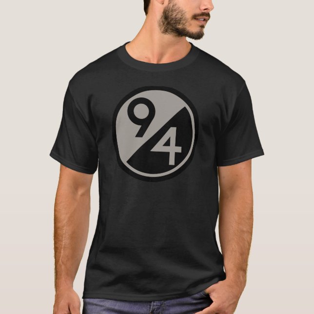 94:e utbildningsavdelningen tee shirt (Framsida)