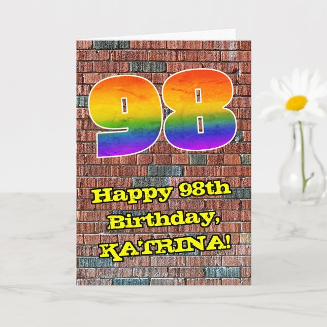 98:e födelsedagen: Roligt Graffiti-Inspired Rainbo Kort (Liten växt)