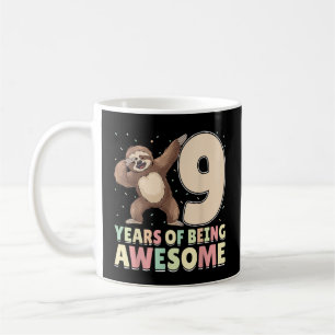 9 år av att vara fantastisk Dabbing Sloth 9-års fö Kaffemugg