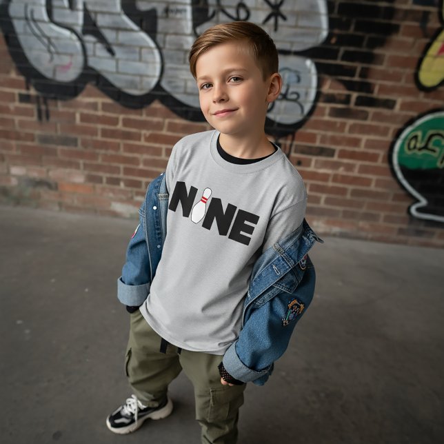 9-års bowling födelsedags t-shirt för barn (Skapare uppladdad)