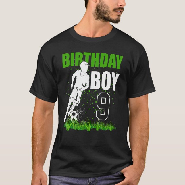 9 års Födelsedagsfest av gamla idrottare, tema 9 f T Shirt (Framsida)