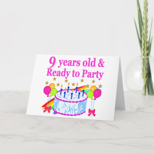 9 ÅRS GAMLA OCH REDO TILL PARTY BIRTHDAY CAKE DESI KORT (Framsida)