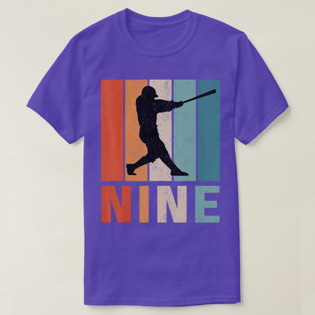 9:e födelsedagen: Retro Baseball Player Boys Kids  T Shirt (Design framsida)