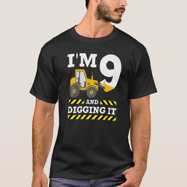 9:e födelsedagskravator... Jag Gräver det konstruk T Shirt (Framsida)