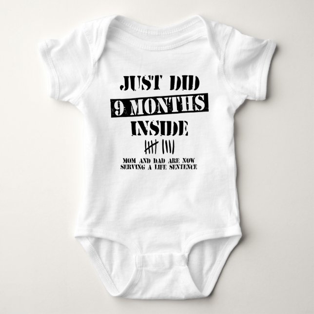 9 Months Inside T Shirt (Framsida)