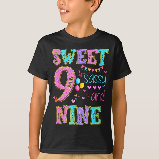 9 Years Old Sweet Sy And Nine Birthday Girl Donut  T Shirt (Framsida)