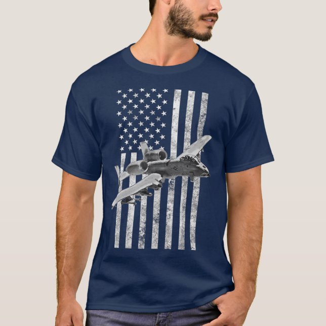 A10 Thunderbolt II American Flagga A10 Warthog T Shirt (Framsida)