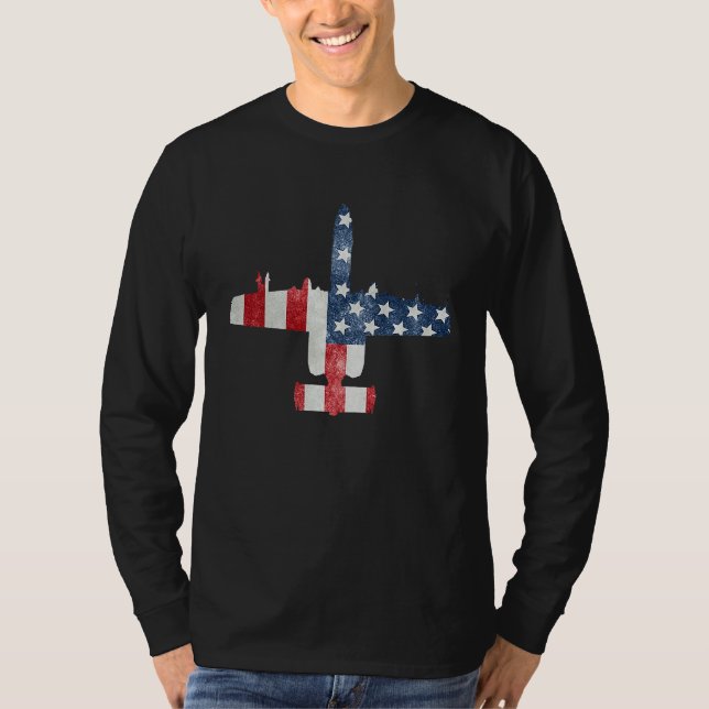 A 10 Thunderbolt II Warthog American Flag Military T Shirt (Framsida)