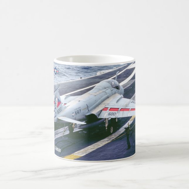A-6E INTRUDER KAFFEMUGG (Center)