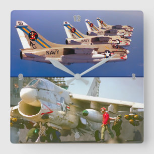 A-7 CORSAIR II FYRKANTIG KLOCKA