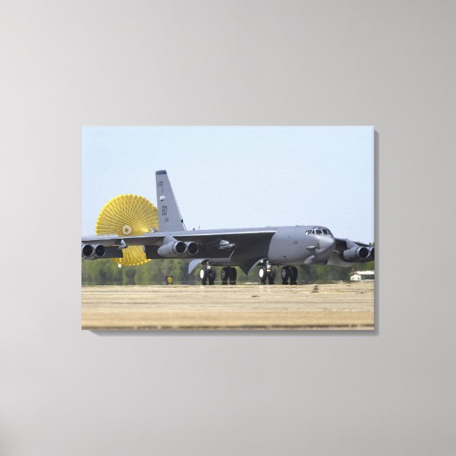 A B-52-fästning använder sin dragkedja Canvastryck (Framsida)