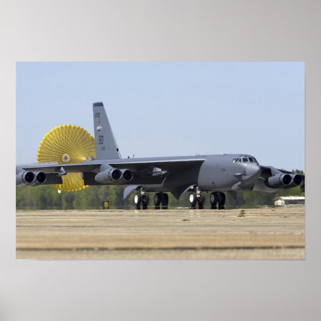A B-52-fästning använder sin dragkedja Poster (Framsidan)