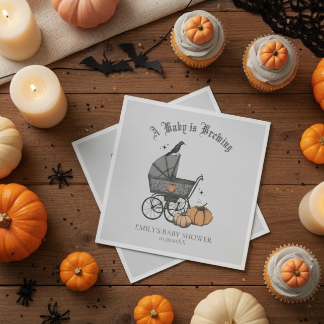 A Baby andas Grått Baby Shower Pappersservett (Gothic Baby Shower Gender Neutral Napkins. Spooky Victorian Baby Carriage, Orange Pumpkins, Raven)