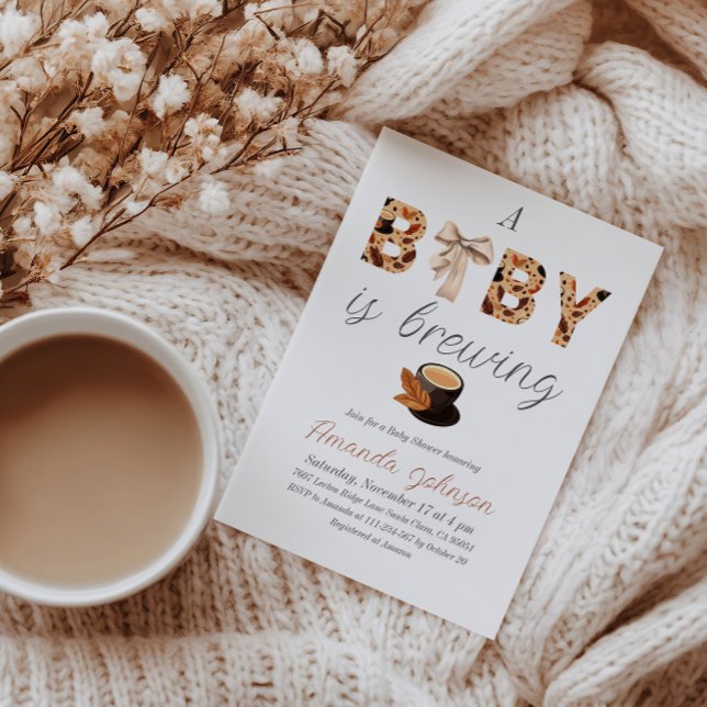 A Baby andas kaffe och babykläder för babykläder Inbjudningar (Skapare uppladdad)