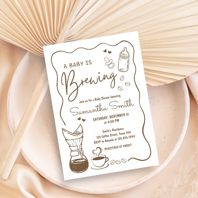 A Baby är en babystötare för bröst Inbjudningar (A Baby is Brewing Coffee Hand Drawn Baby Shower Invitation)