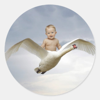A baby och svan himlar runt klistermärke