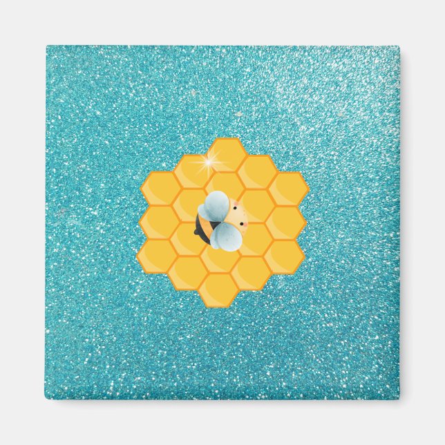 A Bee and Honeycomb Magnet (Framsidan)