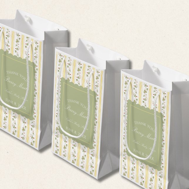 A berry sweet baby is on the way  (Skapare uppladdad)