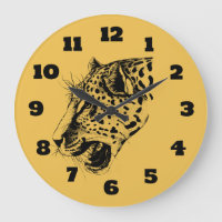 A Black and Gult Hand plockade Leopard Illustratio