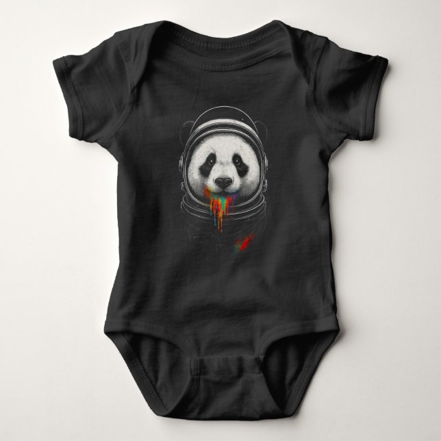 A black and white panda bear wearing a space suit t shirt (Framsida)