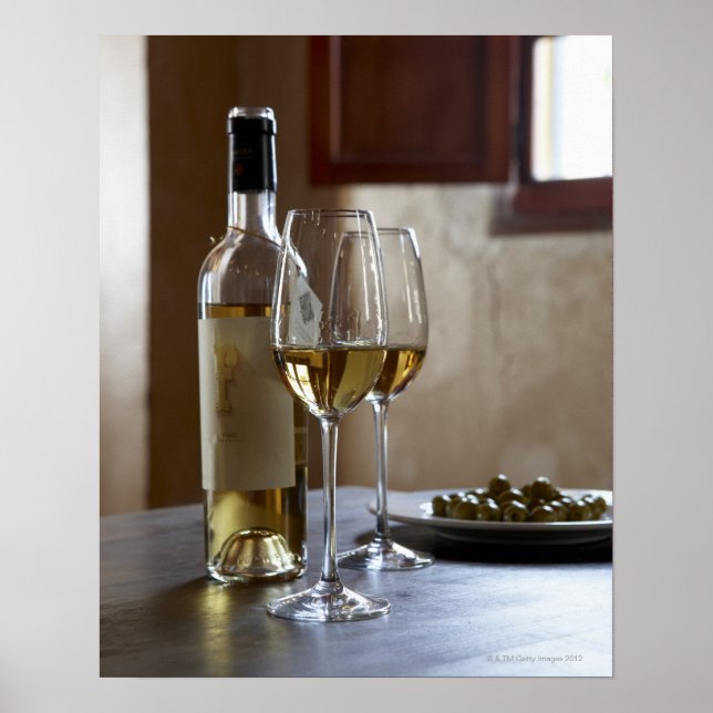 A bord med flaska och två glas spanska poster (Framsidan)