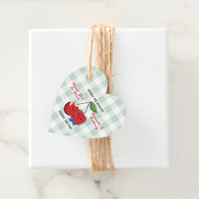 A Boy and Girl Twins Baby  Gåvor Etiketter (På plats)