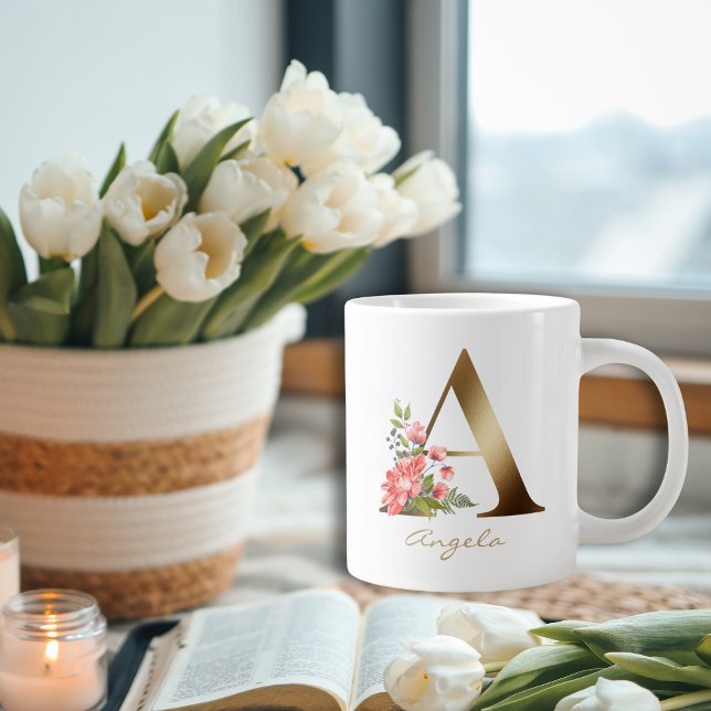 A Brev Guld Monogram Blommigt Red Lila Greenery Jumbo Mugg (Skapare uppladdad)