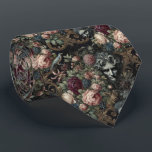 🩸 A Brev till Lunacy - Gothic Victorian Slips<br><div class="desc">Mörkret viskar inte alltid,  ibland skrivor. Ett Brev till Lunacy blommar med bläck-dränkta blommigtar och groteser av fällande sten,  som en feberad kärlek-lapp som penneras av själva galenhet. Ornerade scrollsar krymper moody ro medan vaksam ansikte härstammar från tjocktarmen och vållar dig att läsa mellan vinerna.</div>