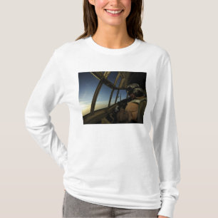A.C. - 130 Hercules pilot- bildläsningar Tee