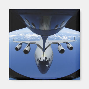A.C. - 17 som Globemaster III mottar, tankar Magnet
