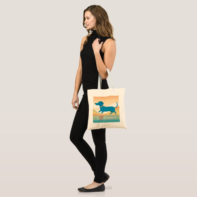 A cute tote bag with a wiener dog illustration tygkasse (Fram (modell))