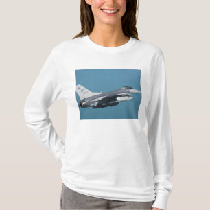 A F-16 Fighting Falcon in flight Tee