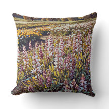 A fält-fullt med blommor - Dekorativ kudde