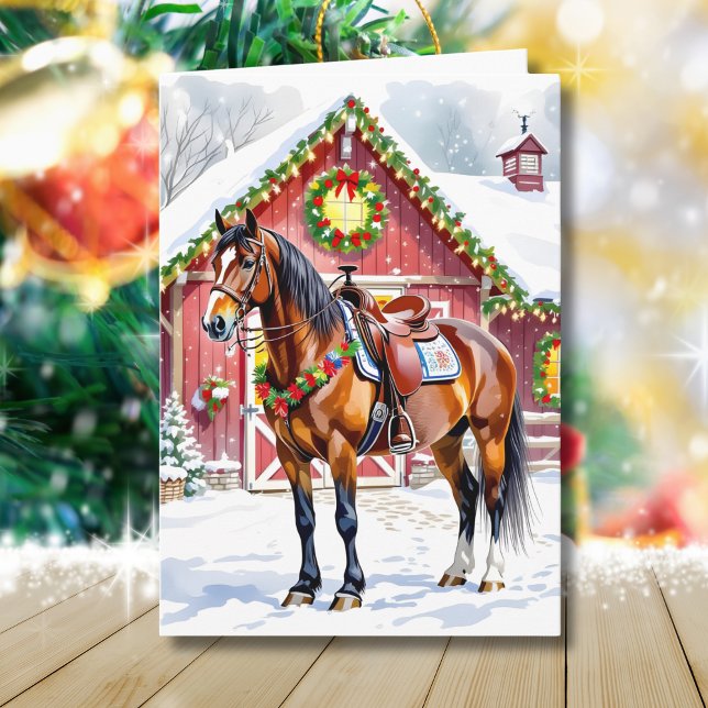 A Festive Brown Horse and Winter Barn-jul Kort (Skapare uppladdad)