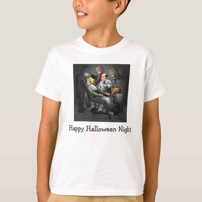 A Happy Halloween Night at the Dentist T Shirt (Framsida)