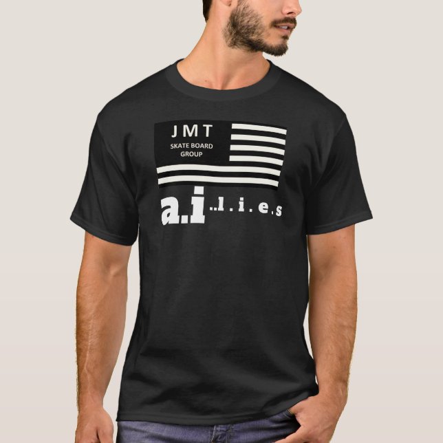 A.I LJUGER. Grundläggande Mörk T-Shirt (Framsida)