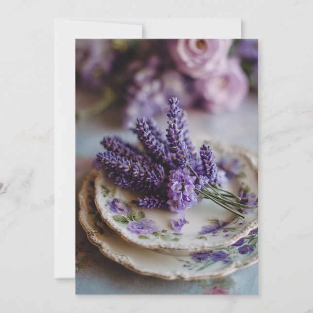 A Kärlek som Lavender | Mjukt Violet Inbjudningar (Framsida)