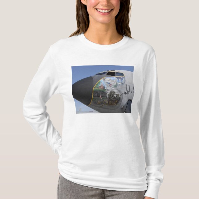 A KC-135 Stratotankershow patriotic näsa T Shirt (Framsida)