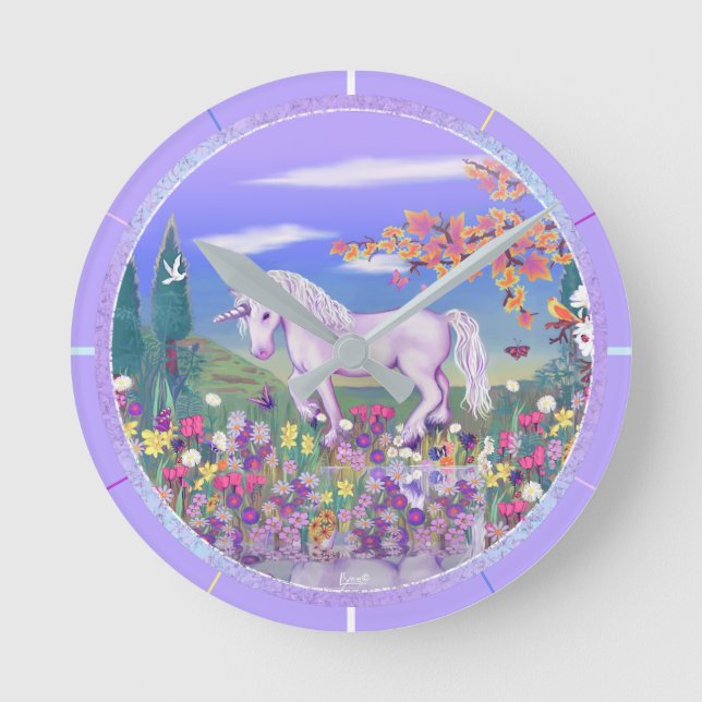 A Lila Paradise Round Clock Rund Klocka (Framsida)
