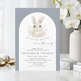 A Little Bunny Elegant Dusty Blue Baby Shower Inbjudningar