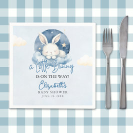 a Little Bunny is on the way Baby Shower Boy Pappersservett
