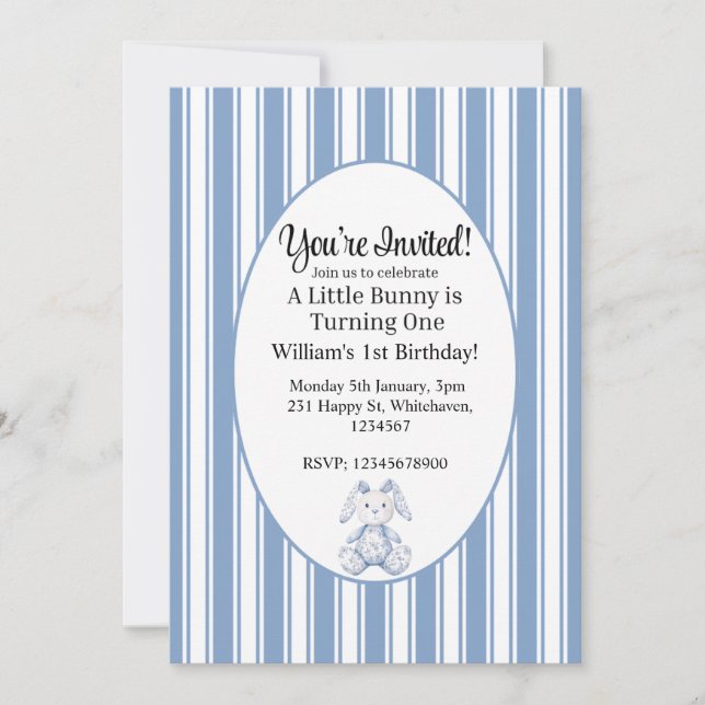 A Little Bunny is Turning One Inbjudningar (Framsida)